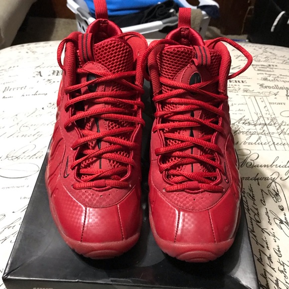 Nike Foamposite Pro GS - Picture 2 of 5